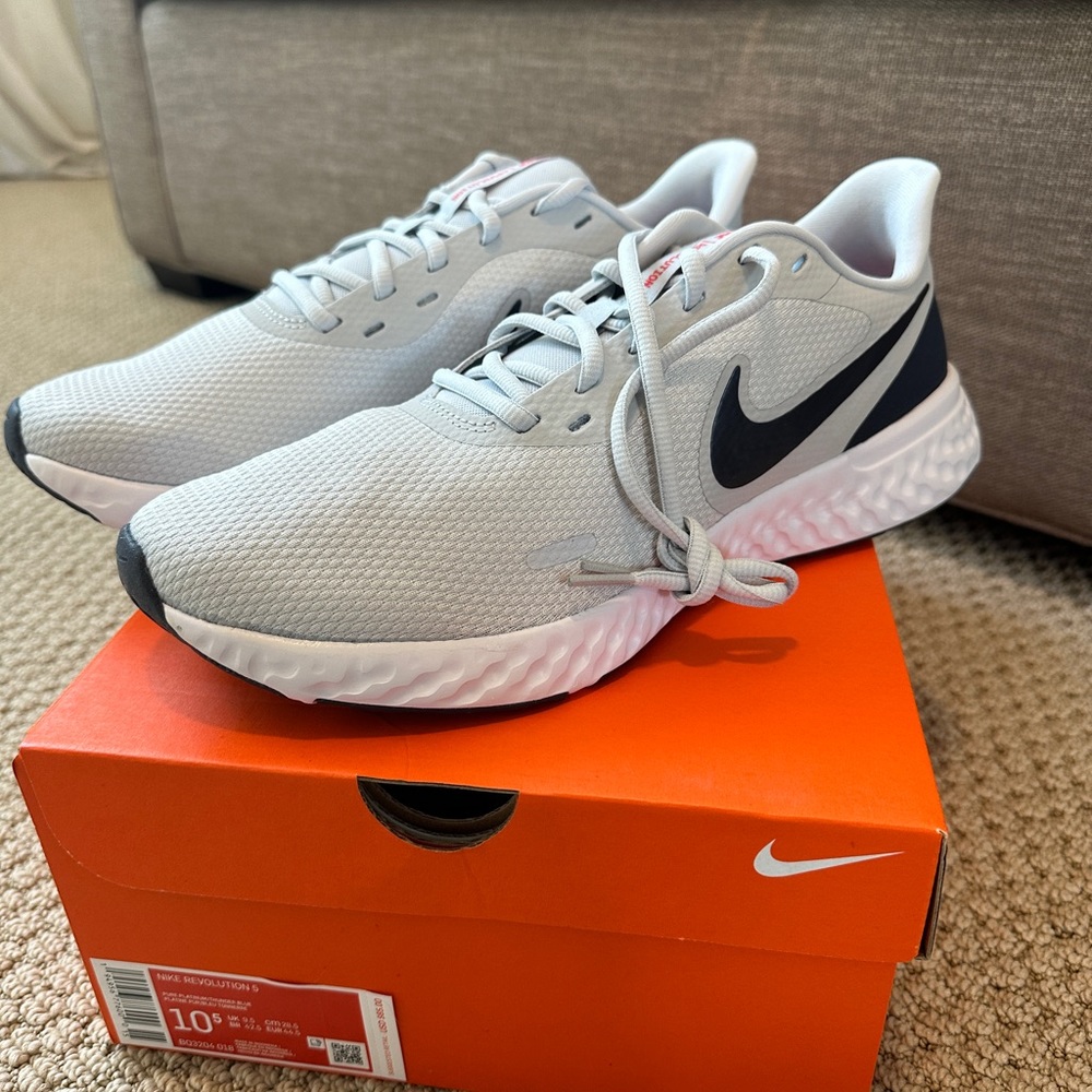 Brand new- Nike Revolution 5 Pure Platinum/ Thunder Blue